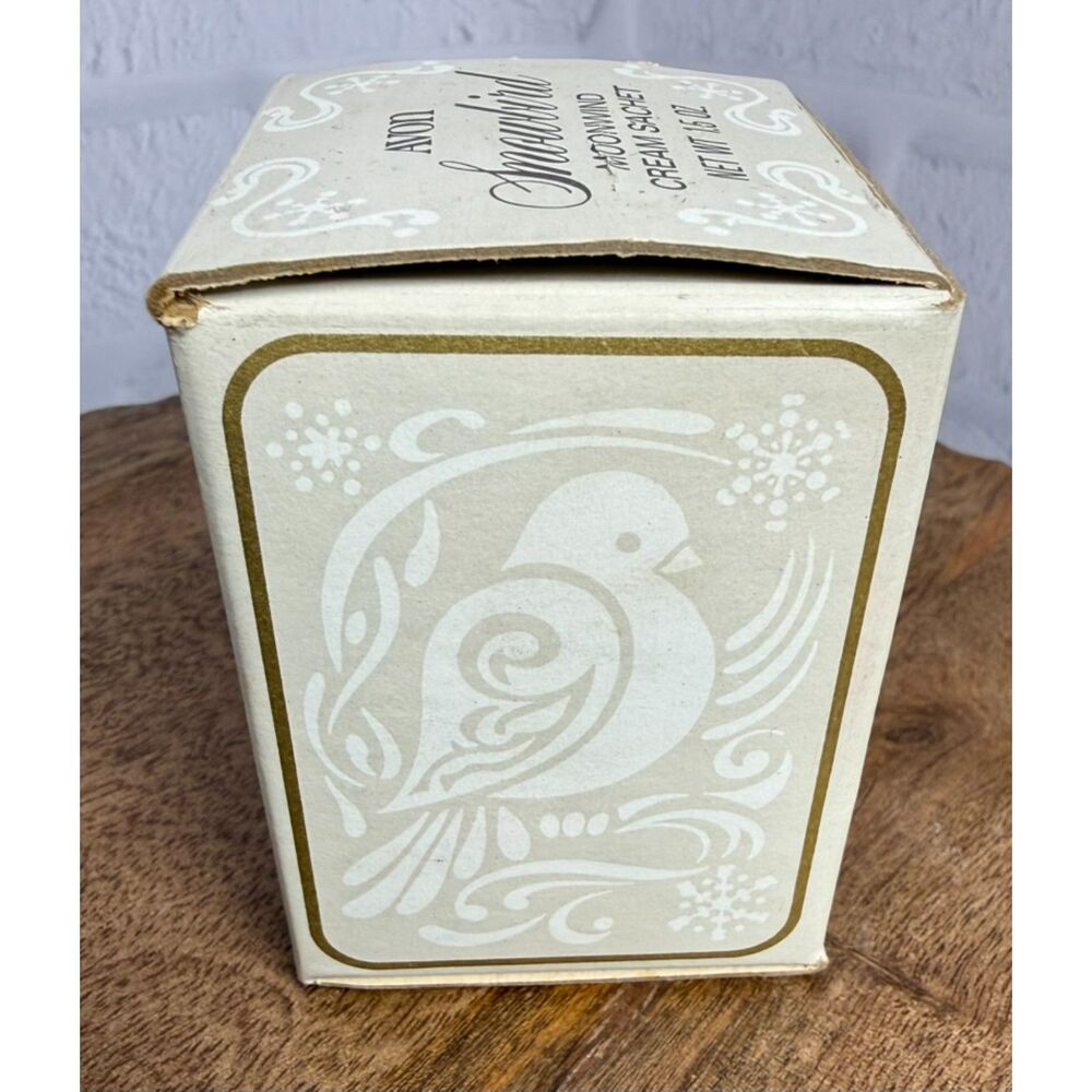 NEW Vintage Vintage 70s Avon Snowbird Moonwind Cream Sachet & Box - Picture 9 of 12